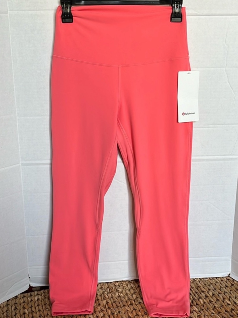 NWT 🍋 Lululemon 🍋 Align 28” Size 2 Raspberry Cream (coral pink)